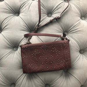 EUC ADORABLE Riveted Coach Crossbody Clutch